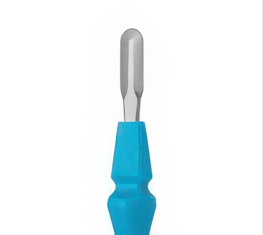 Bisturi a testa arrotondata con manico blu, utilizzato in chirurgia periostale.